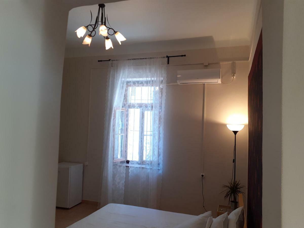 17 Flats And Roof Garden Apartment Athens Exterior photo